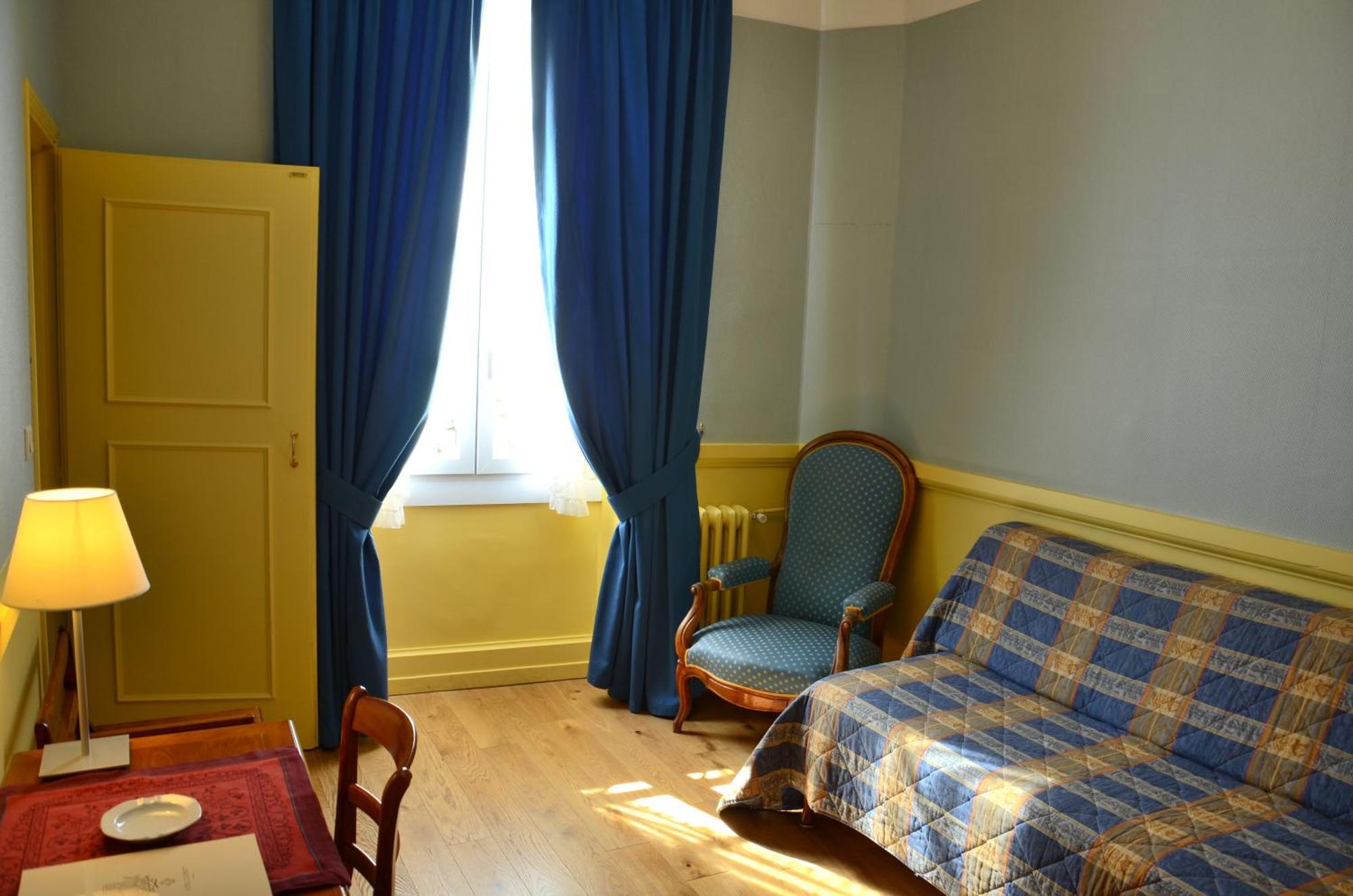 Hotel Colombet Ньон Номер фото